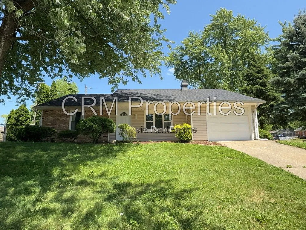 3 bed, 1.0 bath, 1040 sqft, $1,350 — Photo 2