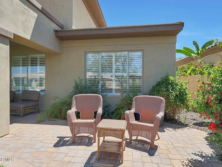 1740 W Bartlett Way — Photo 26