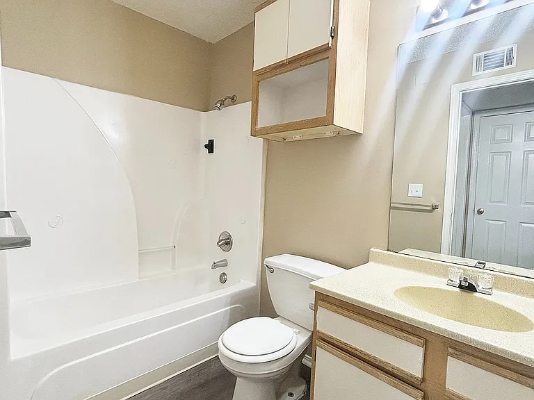 Timberline - Hallway Bathroom
