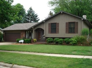 1865 Kingman Dr, Elgin, IL 60123