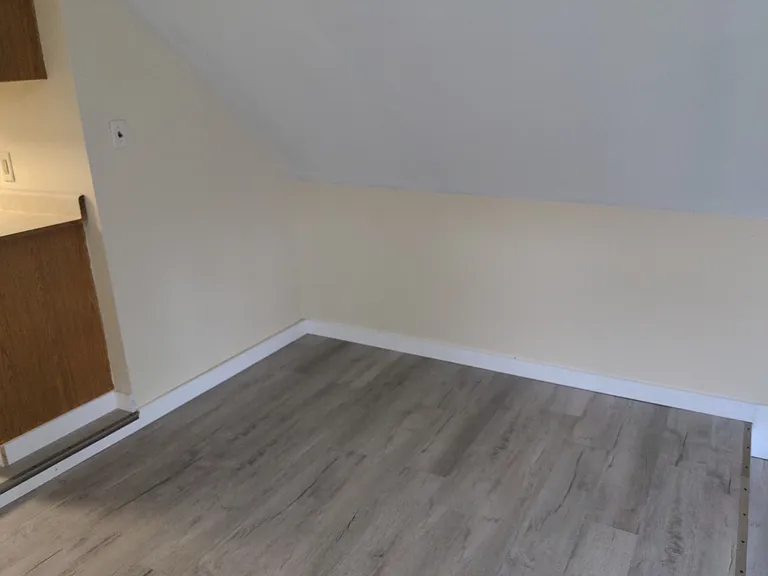 18 Walnut St #2 — Photo 8