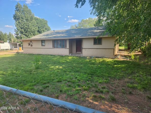 340 W 7th St S, Saint Johns, AZ 85936
