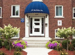 Eastwood Park Apartments, Ottawa, ON K1L 6N9