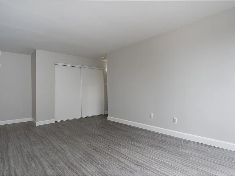 204 Lisgar Ave — Photo 15