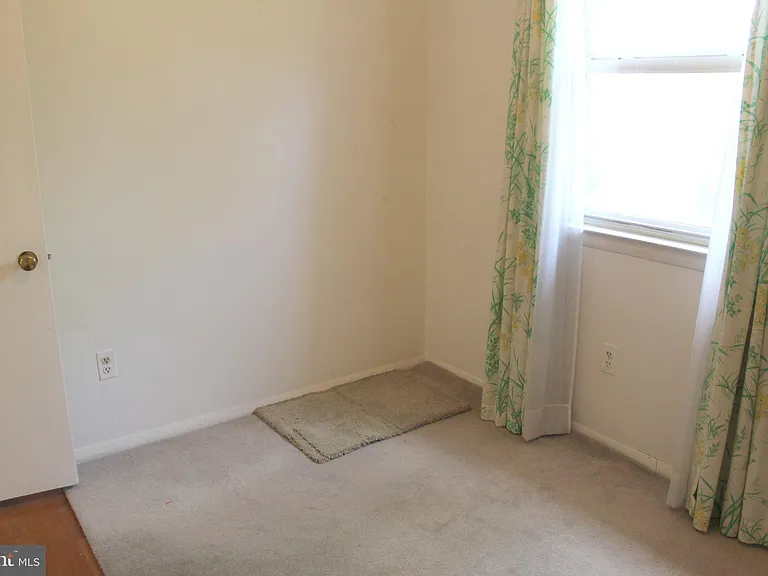 1120 Linkside Dr — Photo 13