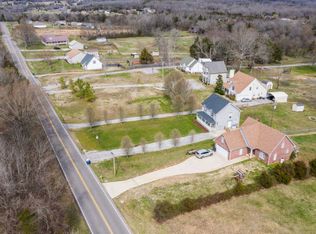 13531 Versailles Rd, Rockvale, TN 37153