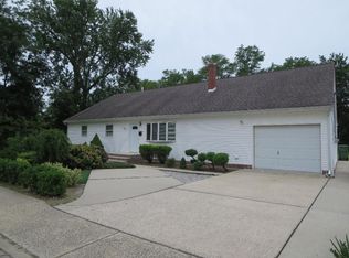 14 Richardson Ave, Eatontown, NJ 07724