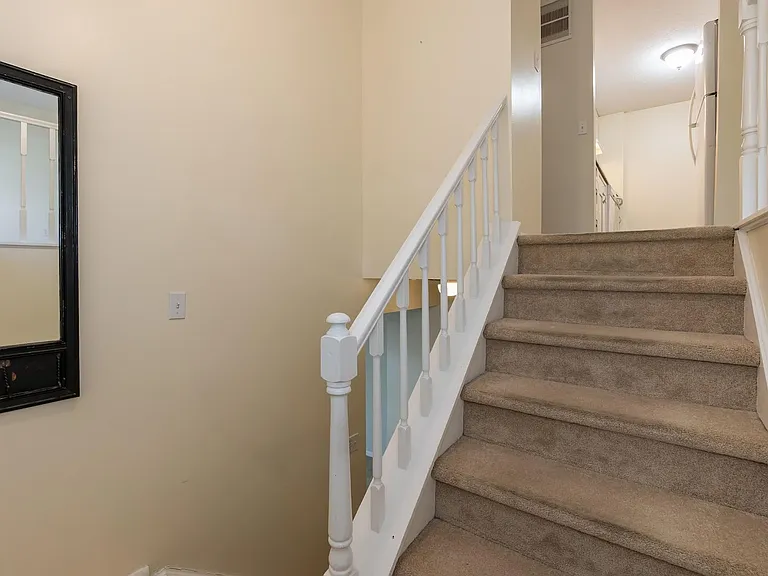 110 Smokehouse Ln — Photo 12