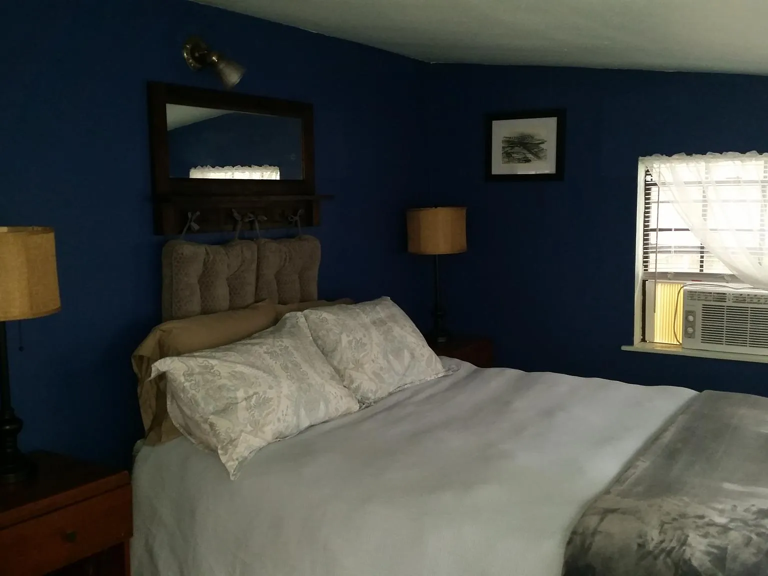 418 Mary St — Photo 3