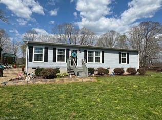3374 Old Julian Rd, Whitsett, NC 27377