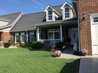 1451 Avery Ln, Sevierville, TN 37862