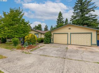 18331 NE Multnomah St, Portland, OR 97230