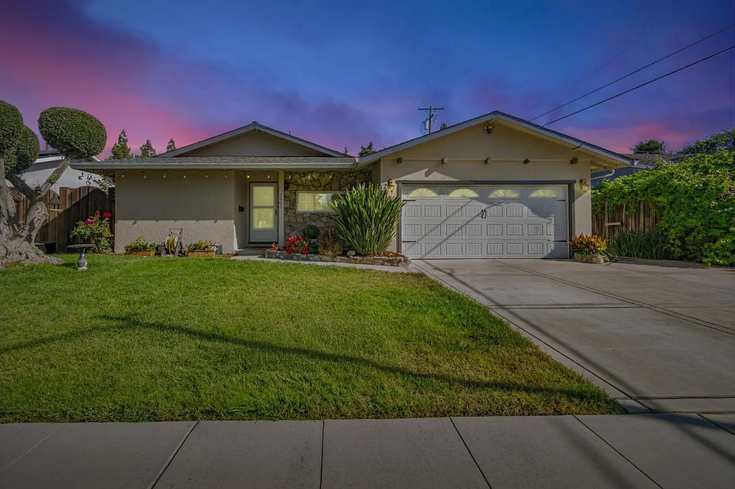 1011 Rawlings Dr photo 1