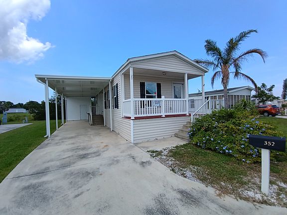 2nd image of 352 Mockingbird Ave