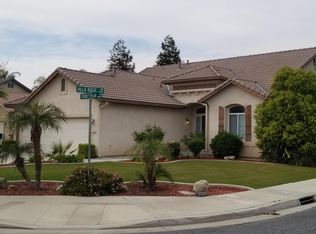 3102 Stoney Peak Ln, Bakersfield, CA 93313
