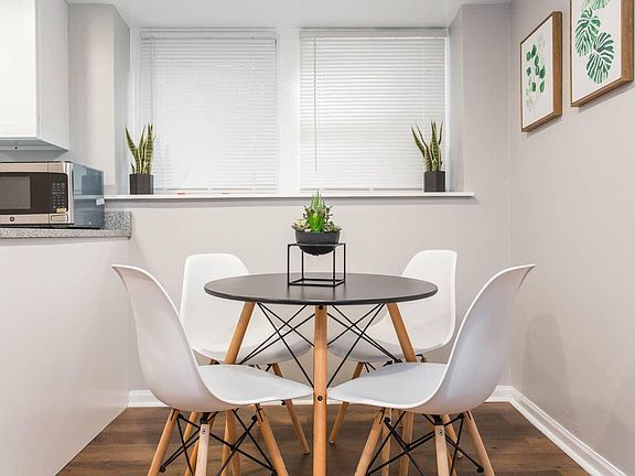 5th image of 2454 N Saint Louis Ave #G