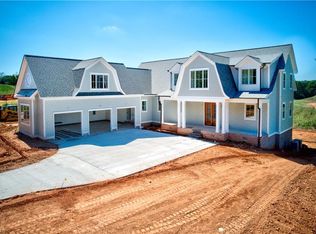 439 Brookberry Farm Cir, Winston Salem, NC 27106
