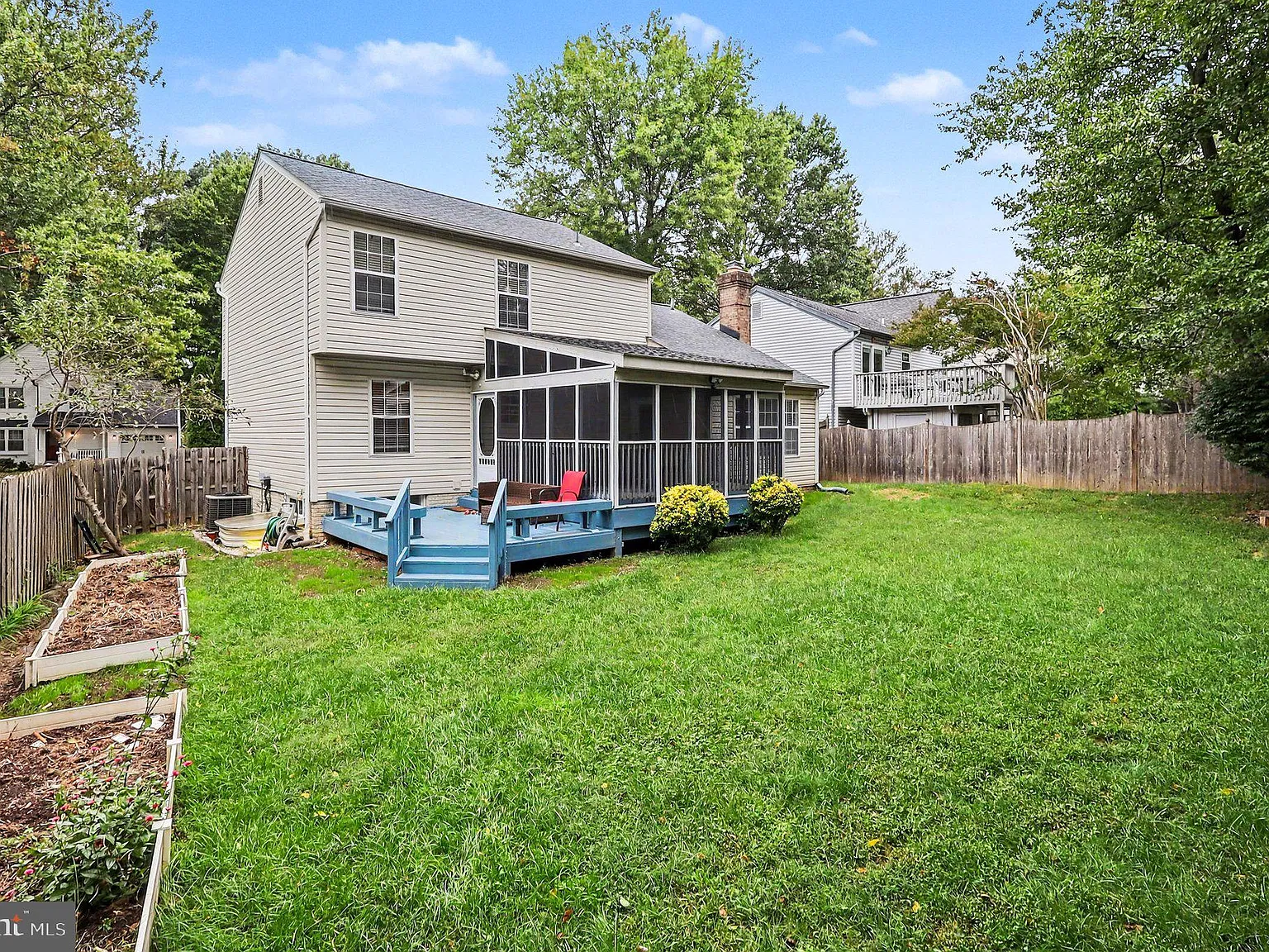4 bed, 3.5 bath, 1954 sqft, $3,000 — Photo 2