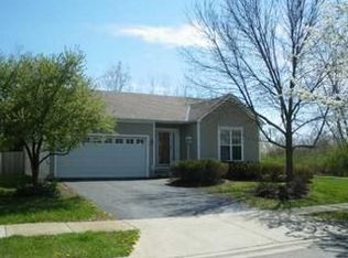 3160 Prairie Gardens Dr, Hilliard, OH 43026