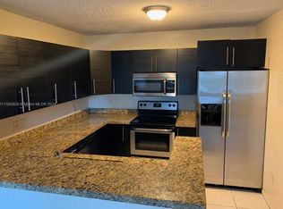 2011 Renaissance Blvd APT 208, Hollywood, FL 33025
