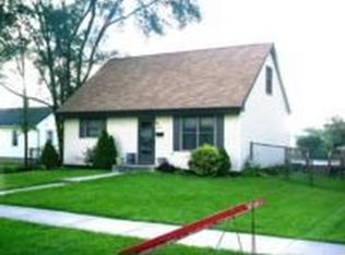 715 Clinton St, Lockport, IL 60441