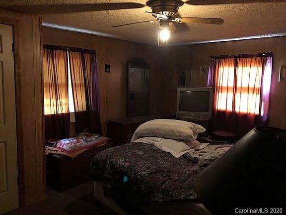 5th image of 266 W Grayson St