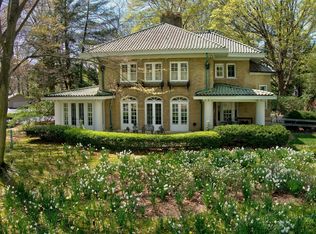 5202 Grandview Dr, Indianapolis, IN 46228