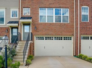 43442 Hopestone Ter, Chantilly, VA 20152
