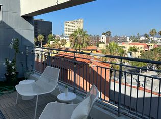 1207 4th St #Penthouse 2, Santa Monica, CA 90401