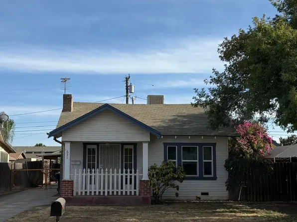 631 E Ventura Avenue, Tulare, CA 93274