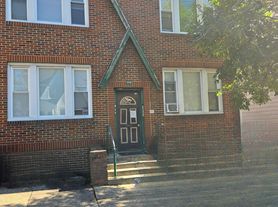 348 Ellery Ave, Newark, NJ