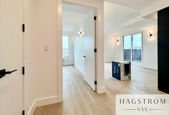 Rented by Hagstrom Management Inc | media 25