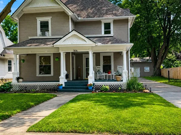 306 Monroe St, Delta, OH 43515