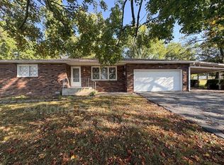 3103 W Silverleaf Ave, Springfield, MO 65807