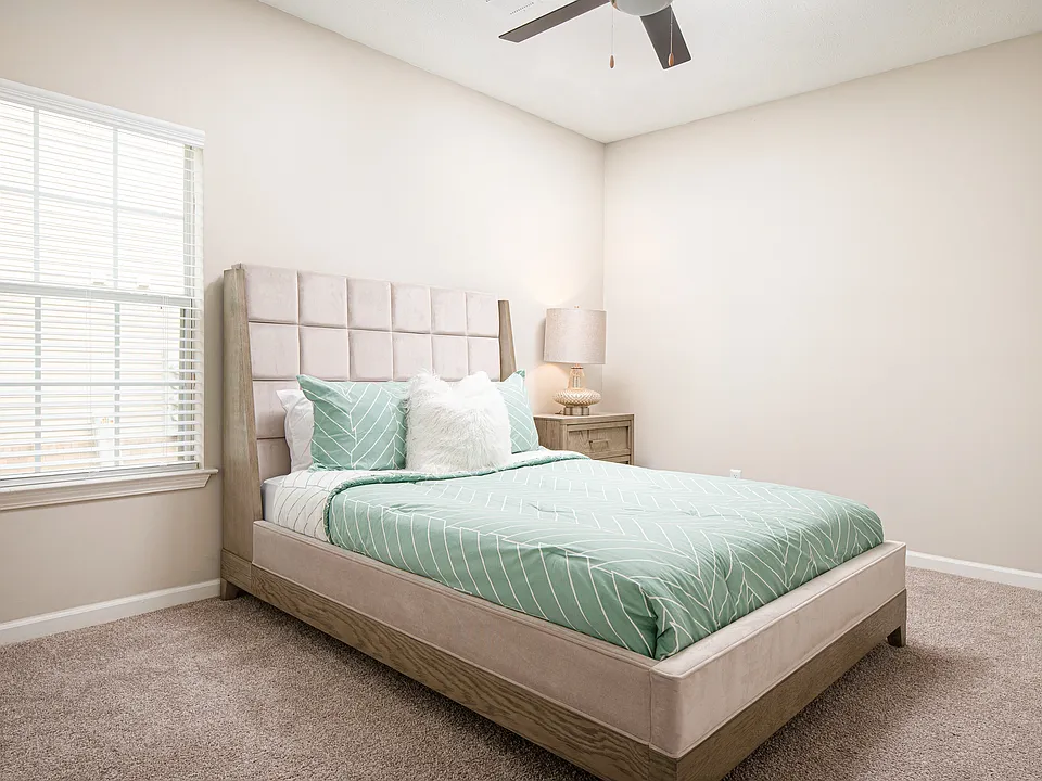 The Pointe at Highland