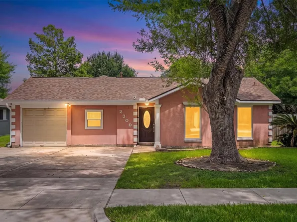 2309 Halbert Dr, Pearland, TX 77581