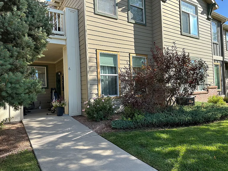 2491 Fountain Greens Pl #B-6 — Photo 1