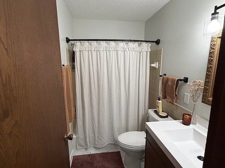 43 2nd Ave SE #205 — Photo 19
