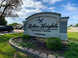 1015 N Scott Ave BUILDING 104-5, Belton, MO 64012