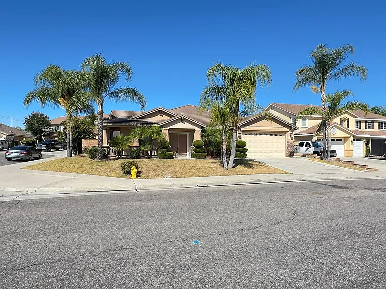32937 Lamtarra Loop — Photo 2
