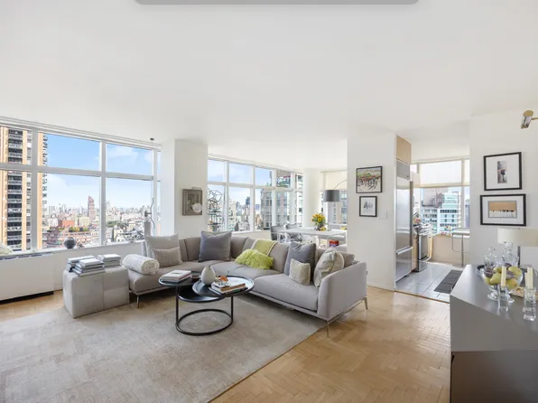 160 West 66th Street image 1 of 11