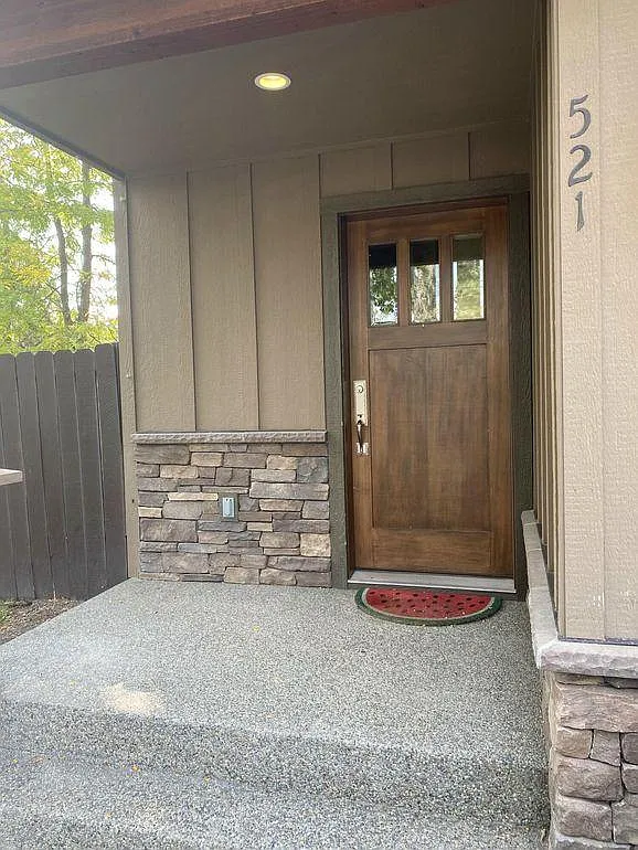 3 bed, 2.5 bath, 1600 sqft, $2,900 — Photo 2