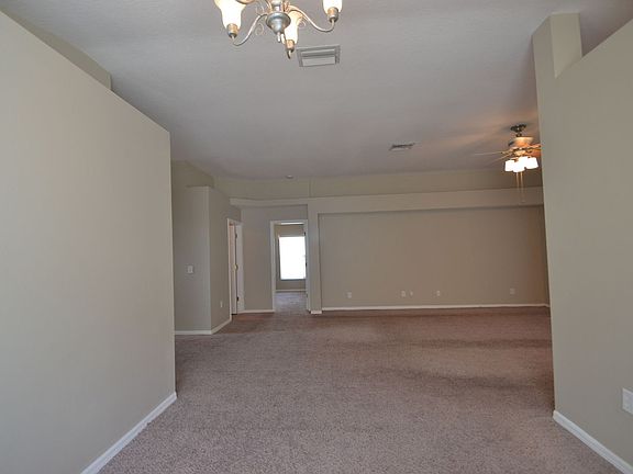 2nd image of 3930 Lockridge Dr