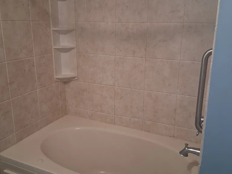 606 Independence Ct — Photo 15