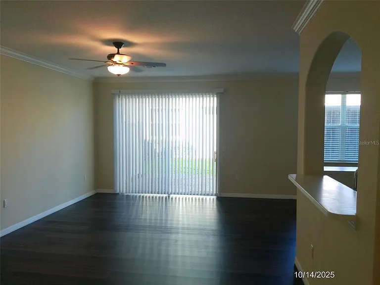 6376 Sedgeford Dr — Photo 10