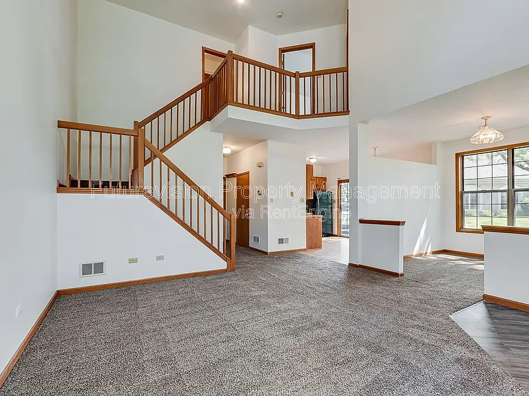 730 Big Timber Dr — Photo 4