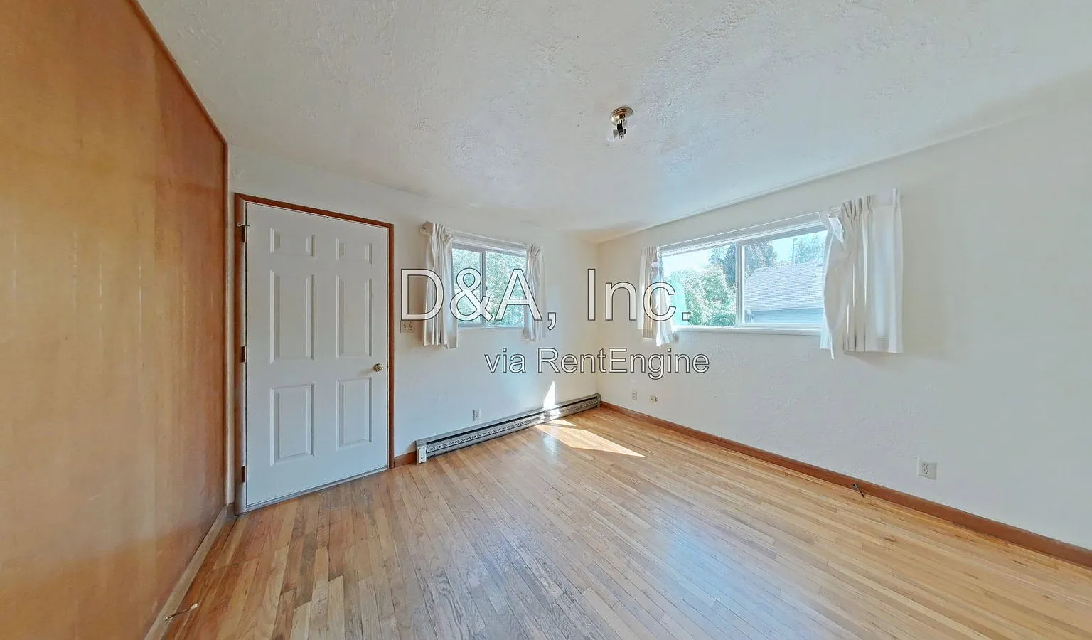 2 bed, 1.0 bath, $1,895 — Photo 4