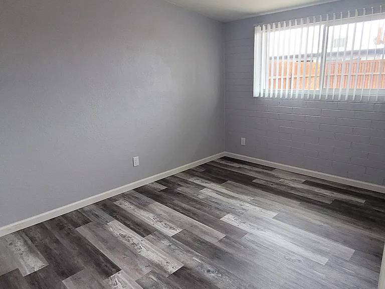 4430 E Pima St — Photo 5