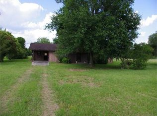 35 Elmina Rd, Huntsville, TX 77340