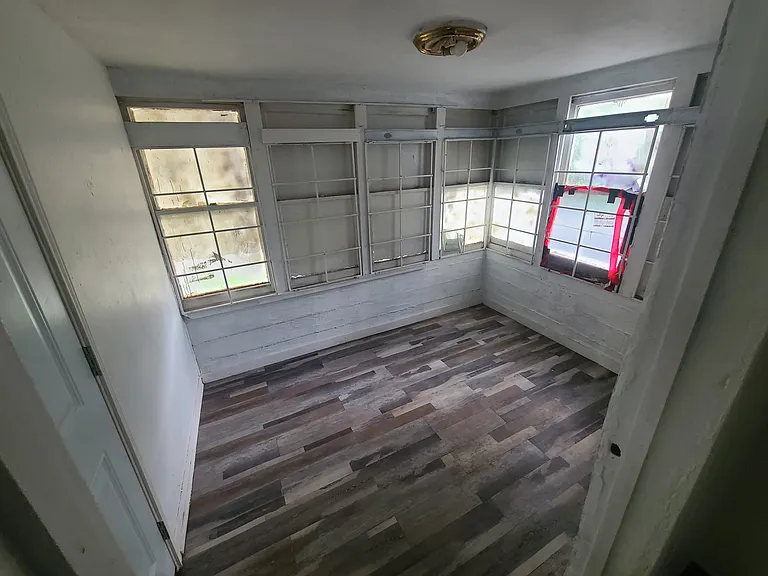 917 W Clarendon Dr — Photo 12
